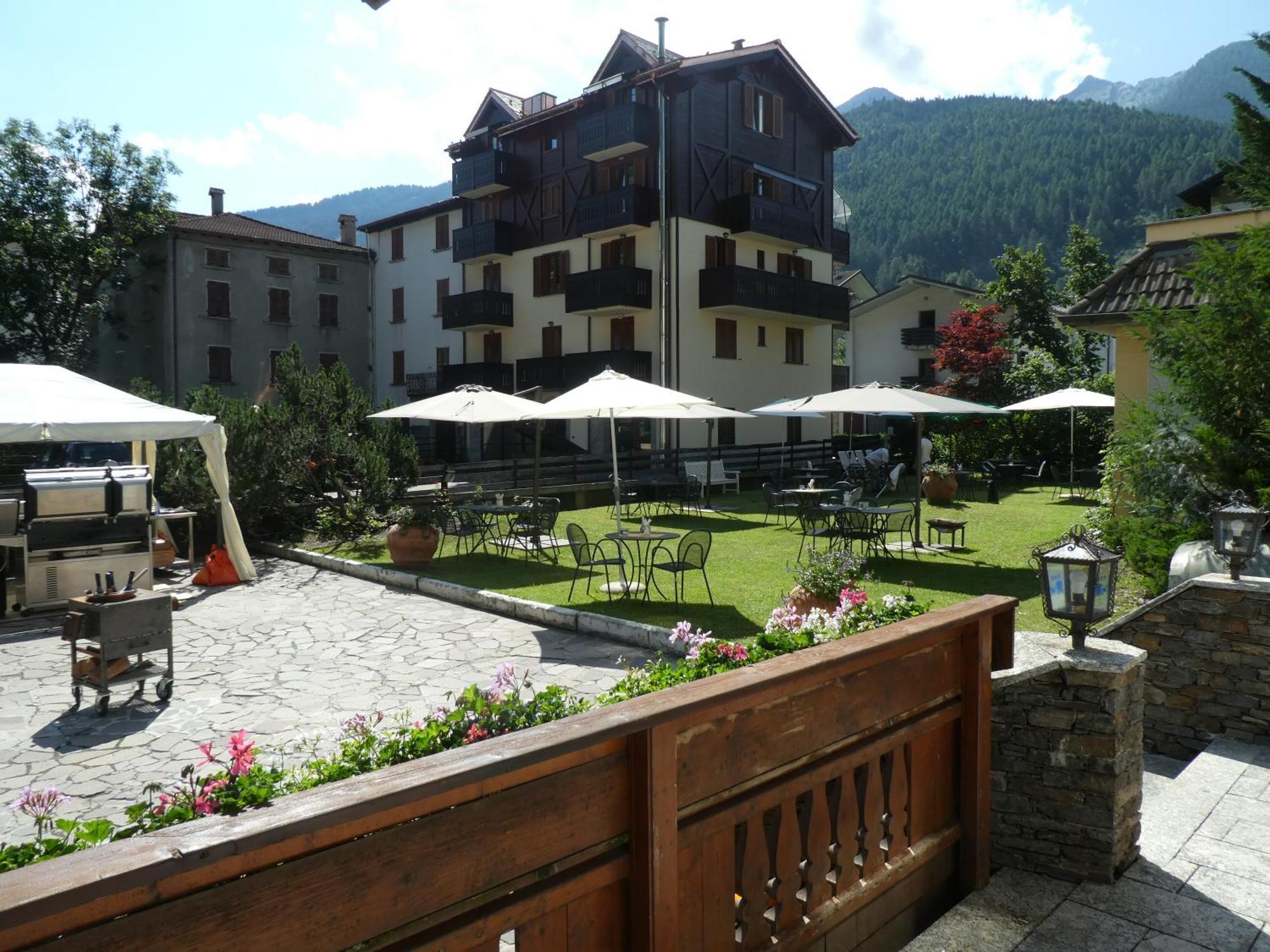 Hotel Posta Aprica Exterior foto